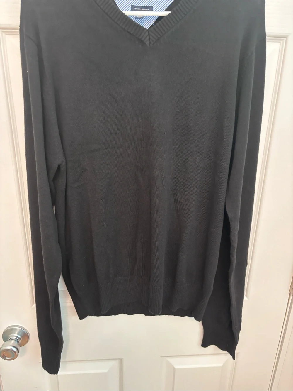 Tommy Hilfiger Men's Black V-Neck Sweater with Subtle Logo Trim